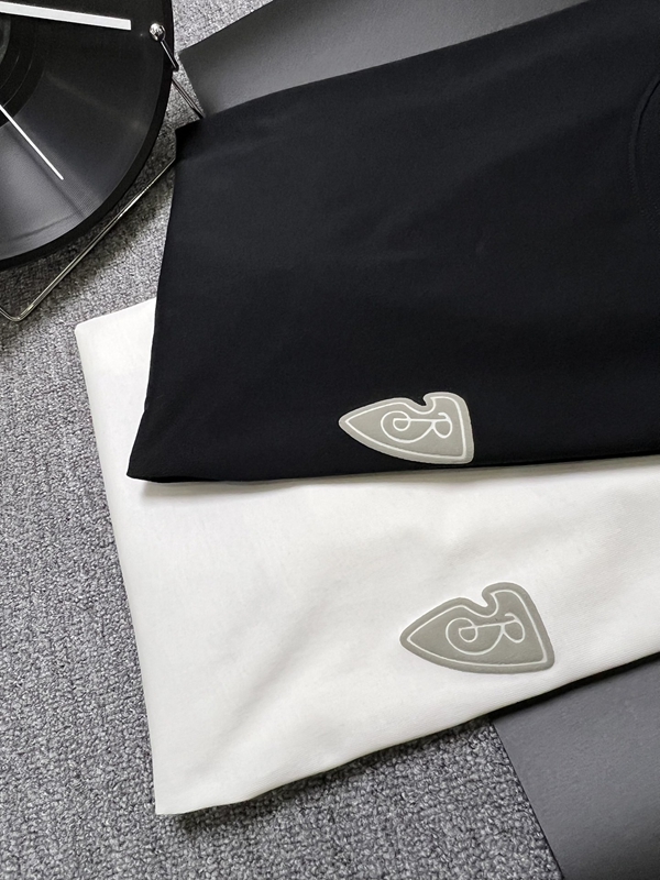 ブランドTシャツ細部ディテール